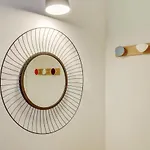 & Stylish Renovated Parisian / 6-8 Guests Paris